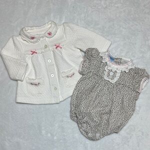 EUC Bella Bliss floral smock ruffle collar bubble romper & embroidered cardigan